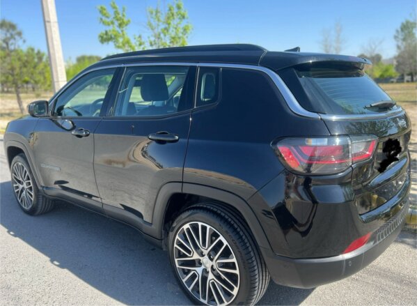 Jeep Compass Altitude 1.3  Turbo 4 Cil 4x2  2024